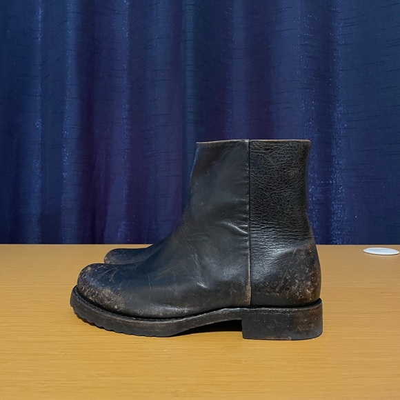 Frye Veronica Inside Zip Bootie - Picture 6 of 9